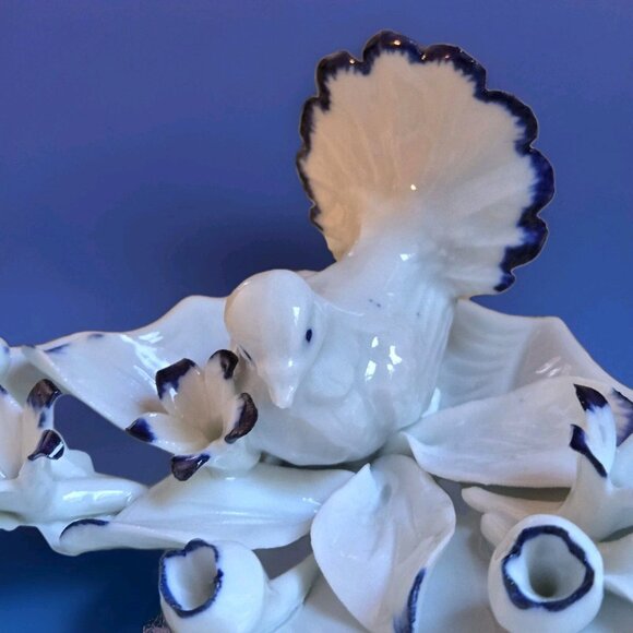 Vintage Nuovo Capodimonte Filli savastano Porcelain Bird Dish, Blue White - Picture 6 of 12